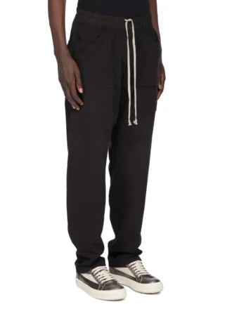 DRKSHDW FW25 CONCORDIANS CLASSIC CARGO TREKKOORD IN ZWART COMPACT ZWAAR JERSEY DU02E7370RIG-09 DRKSHDW FW25 CONCORDIANS CLASSIC CARGO TREKKOORD IN ZWART COMPACT ZWAAR JERSEY DU02E7370RIG-09