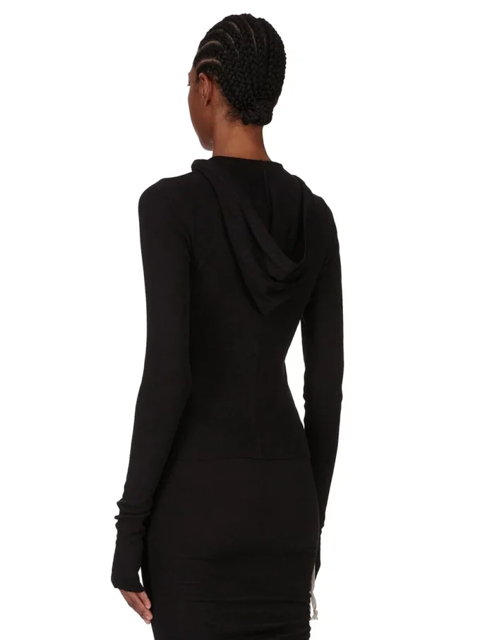 RICK OWENS FW25 CONCORDIANS CROPPED HOODED RIB LS T IN ZWARTE RAININO RIB JERSEY. RP02E4210RJR-09 RICK OWENS FW25 CONCORDIANS CROPPED HOODED RIB LS T IN ZWARTE RAININO RIB JERSEY. RP02E4210RJR-09