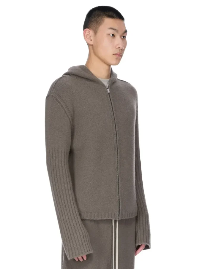 RICK OWENS FW25 CONCORDIANS PRECOLLECTION HOODIE MET RITS IN DUST LAS PALMAS CASHMERE BREIWERK. RU02E1666KLWS-34 RICK OWENS FW25 CONCORDIANS PRECOLLECTION HOODIE MET RITS IN DUST LAS PALMAS CASHMERE BREIWERK. RU02E1666KLWS-34
